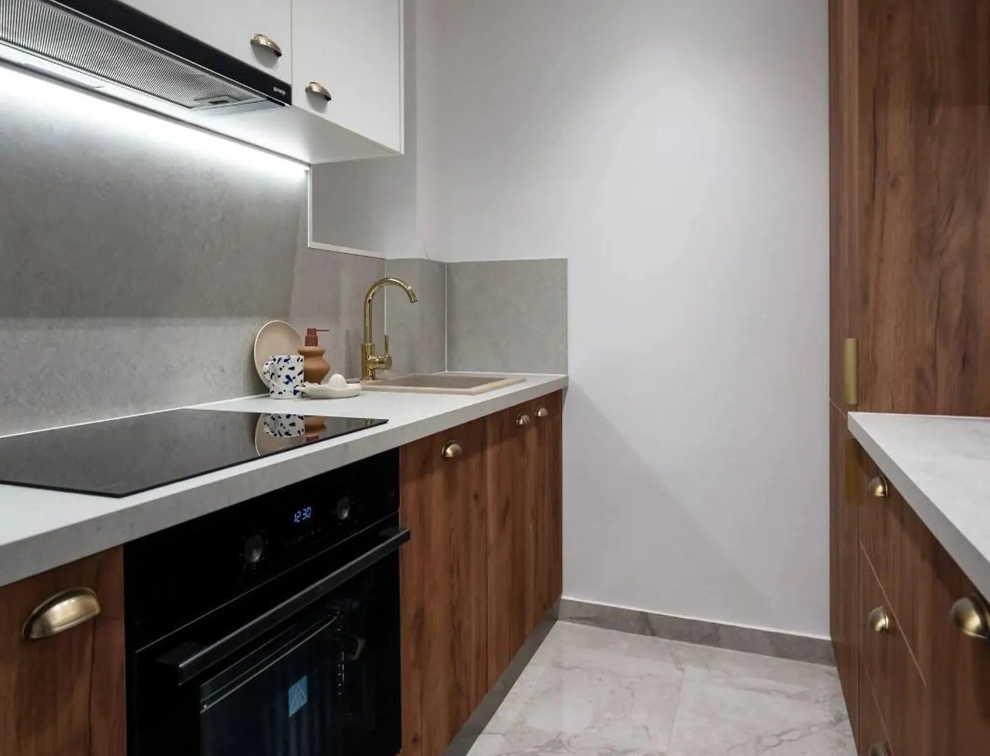 Views! Of All The Palaces, 2Br Stunner Bukarest